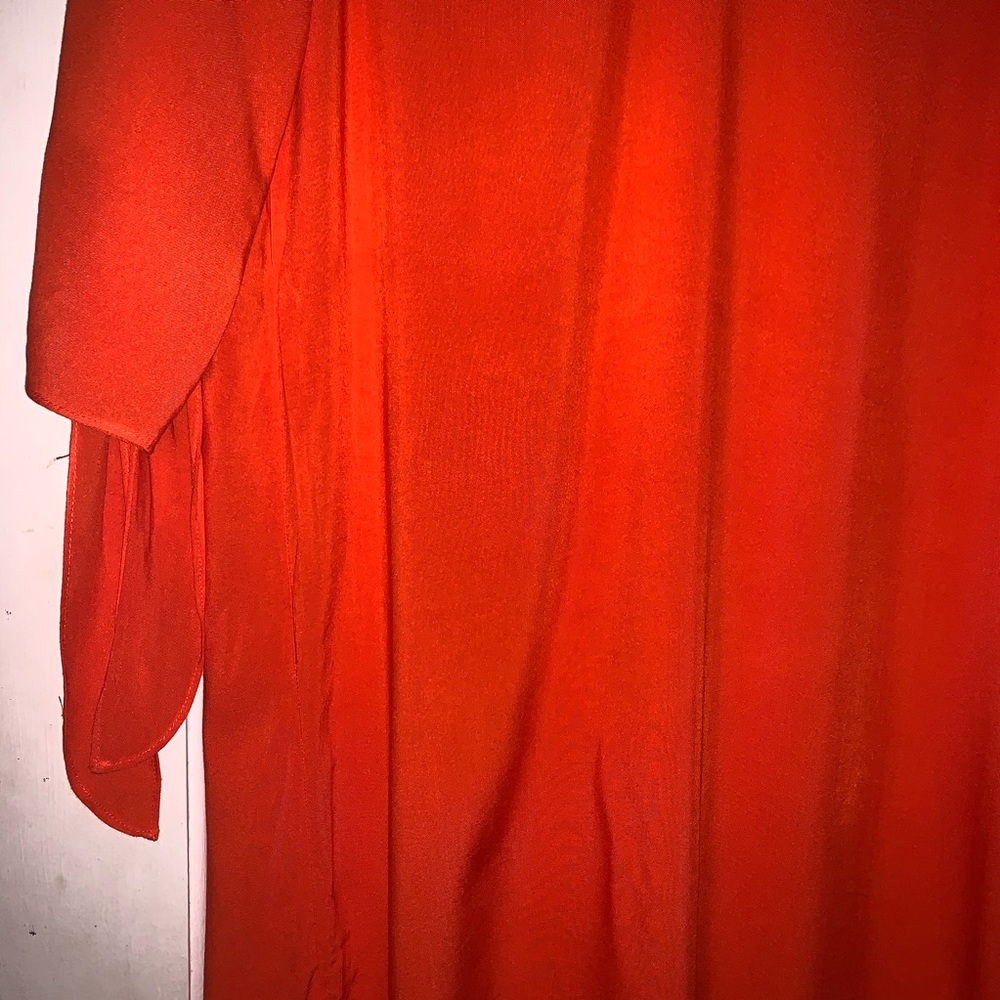 Orange Dress 🍊 - Picture 2 of 8
